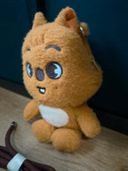 Stray Kids Run It Merch Cross Body Bag Han Quokka SKZOO, side view of the character bag