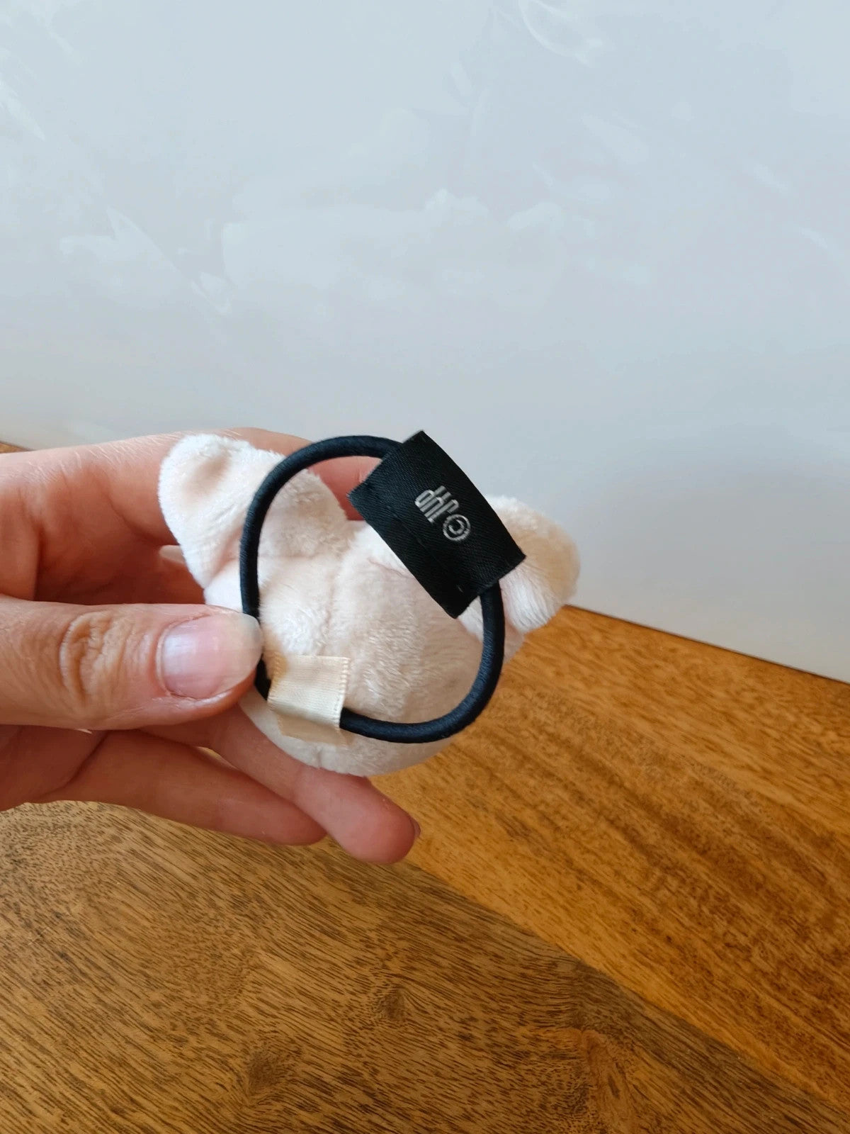 Stray Kids SKZOO FoxI.Ny Hair Tie, back of the hair tie showing black elastic