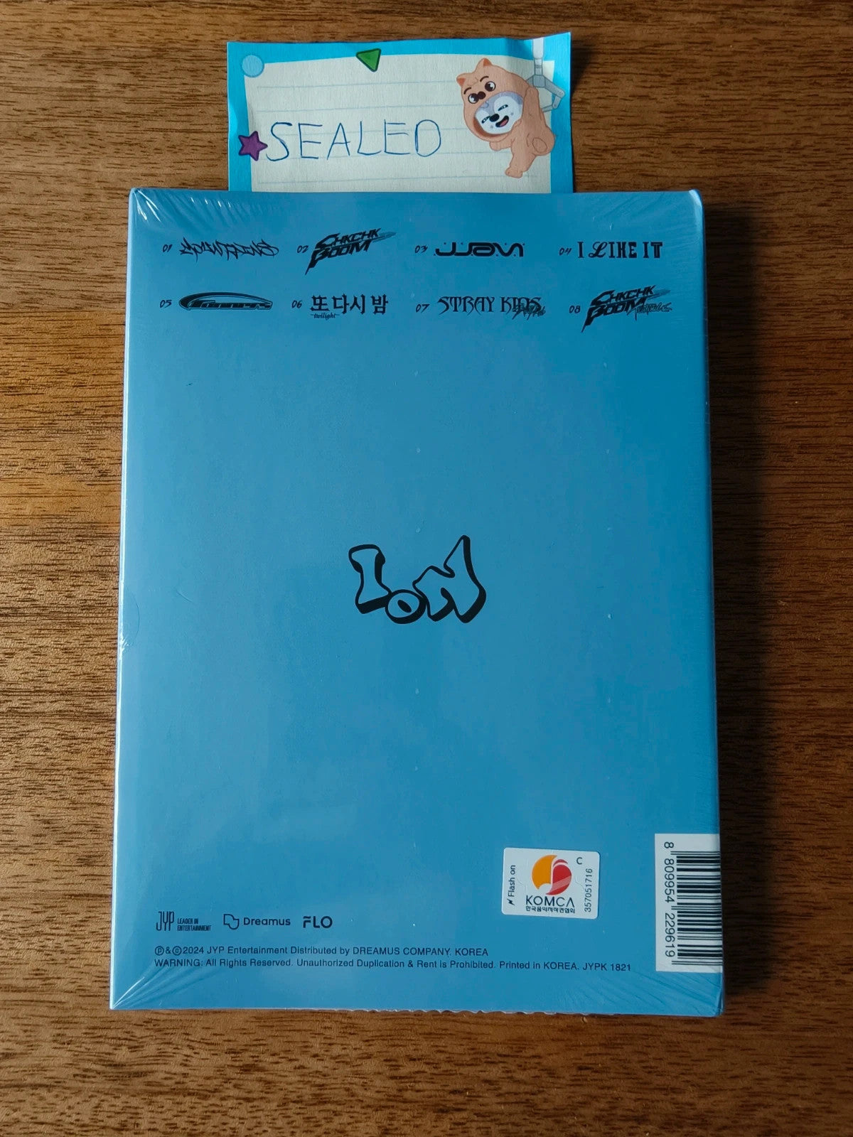 Stray Kids I.N ATE Album (Accordion Ver., Sealed) — back cover
