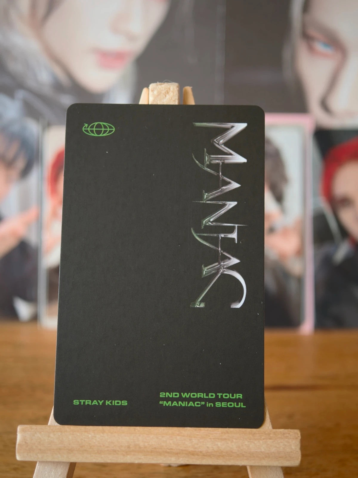 Stray Kids Hyunjin MANIAC Photocard, reverse of photocard