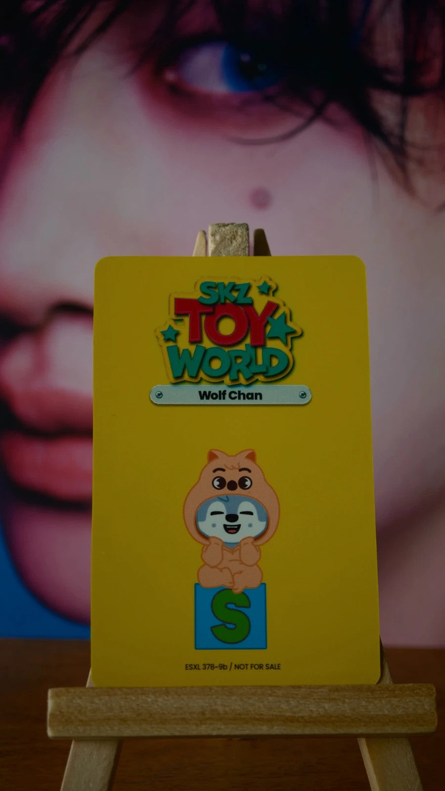 Stray Kids Bang Chan TOY WORLD Photocard, reverse of photocard