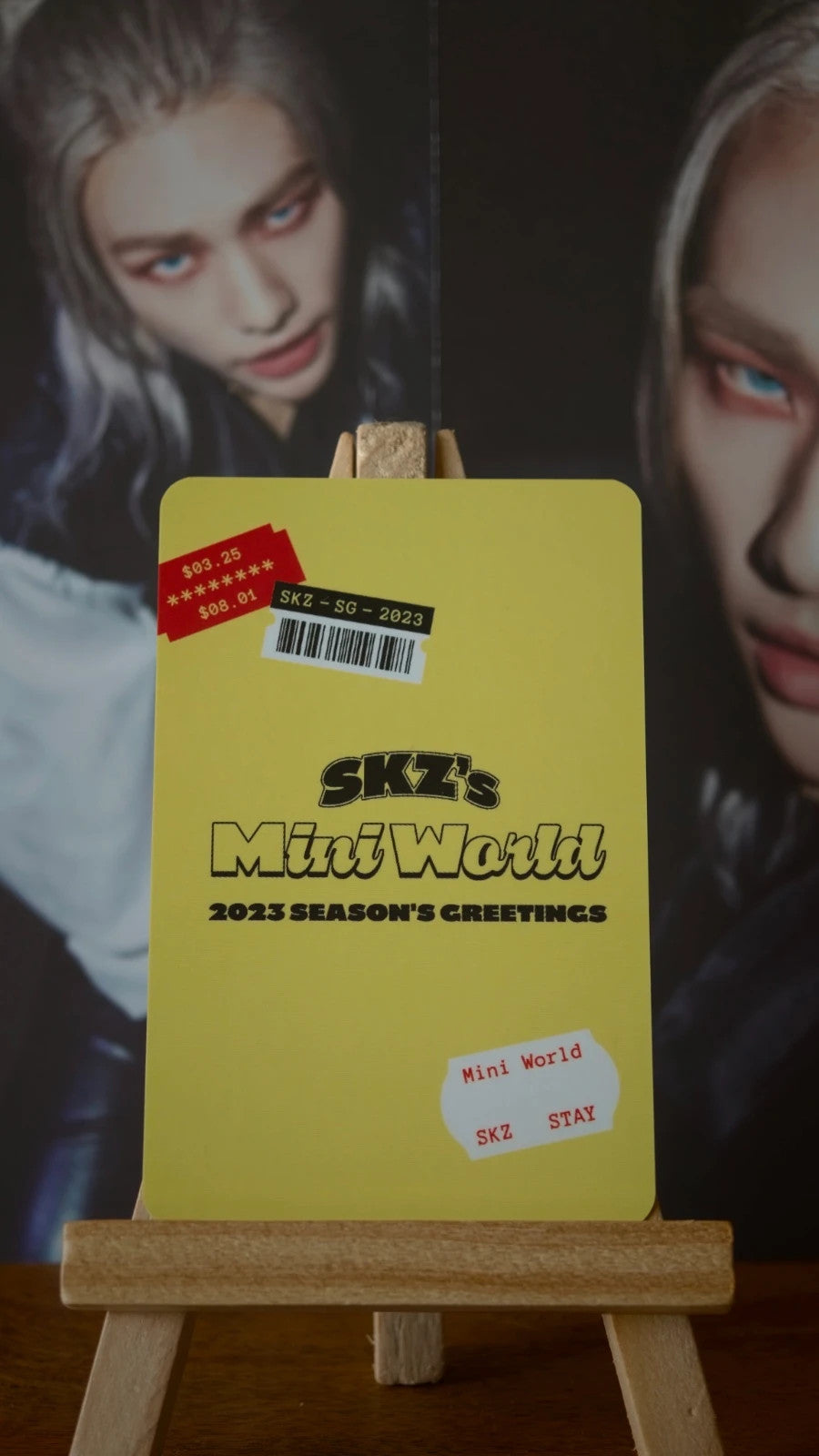 Stray Kids Hyunjin SKZ’s Mini World Photocard (Photocard) — reverse design