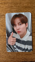 ATEEZ Jongho GOLDEN HOUR : Part.5 Photocard (K-PLAYGROUND Fansign POB), front of photocard