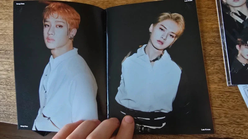 Stray Kids Scars Album (Limited A Ver.), open booklet showing two member portraits