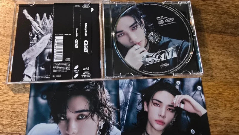 Stray Kids Hyunjin GIANT Album (Fanclub Limited Ver., No Photocards) — additional album view