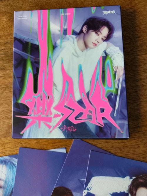 Stray Kids Lee Know ROCK-STAR Album (Postcard Ver., No Photocards) — front cover