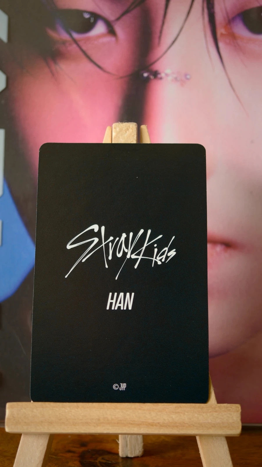 Stray Kids Han Photocard, reverse of photocard