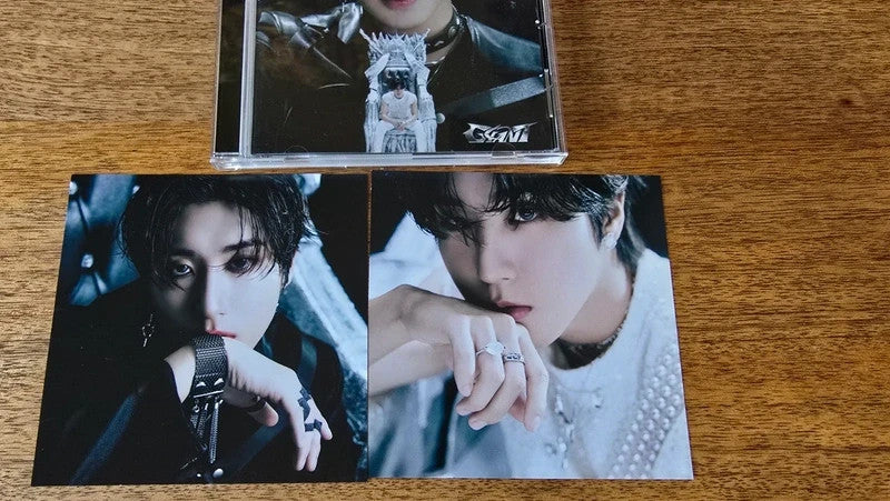 Stray Kids Han GIANT Album (Fanclub Limited Ver., No Photocards) — additional album view