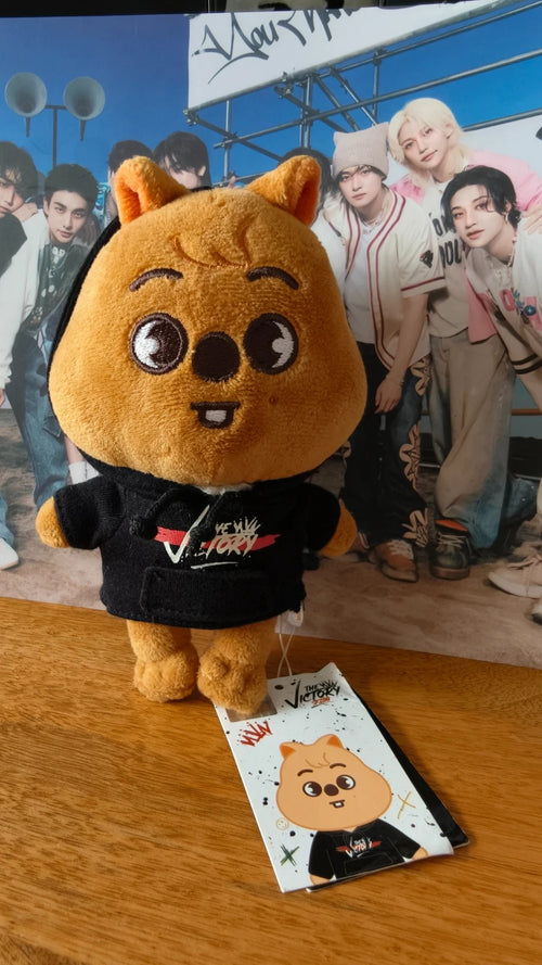 Stray Kids SKZOO HAN QUOKKA Plush (Victory) — front view