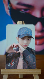Stray Kids Hyunjin Clé 1: MIROH Photocard — front