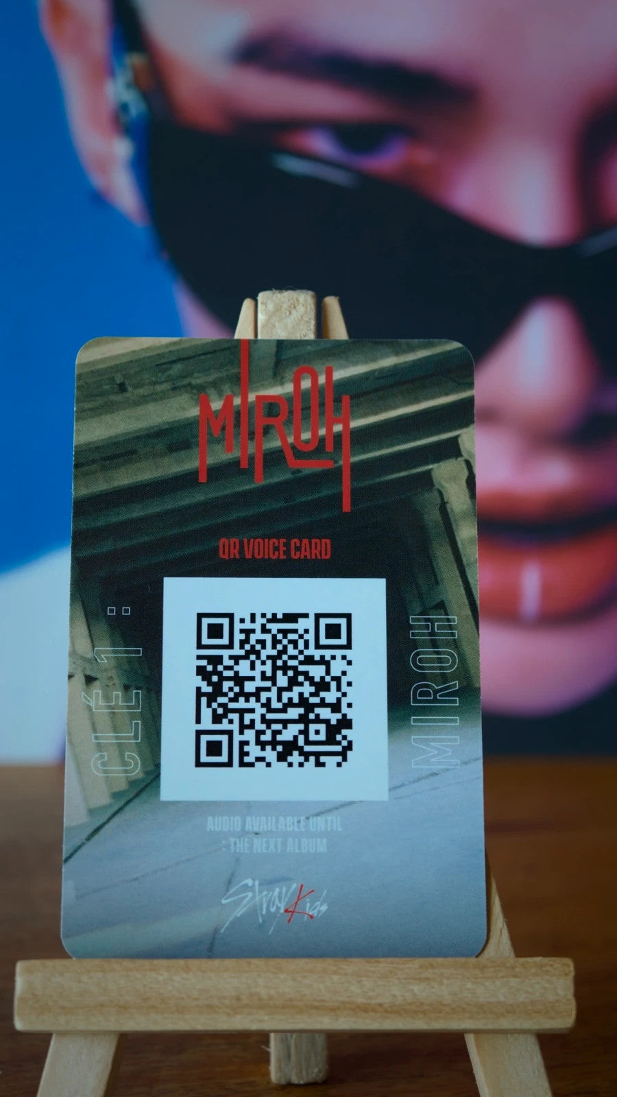Stray Kids Hyunjin Clé 1: MIROH Photocard — QR-code reverse