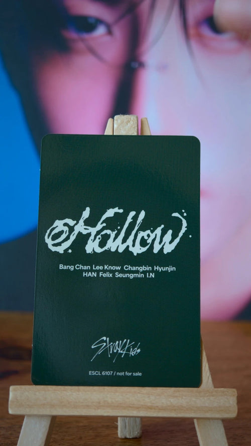 Stray Kids Han Hollow Photocard (Regular Ver.) — reverse