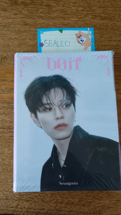 Stray Kids Seungmin DO IT Album (Accordion Ver., Sealed) — front cover