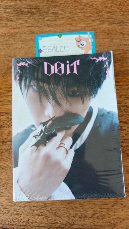 Stray Kids I.N DO IT Album (Accordion Ver., Sealed) — front cover