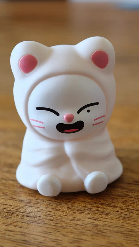 Stray Kids SKZOO Jiniret Gacha Light, front of the white figure with pink ears