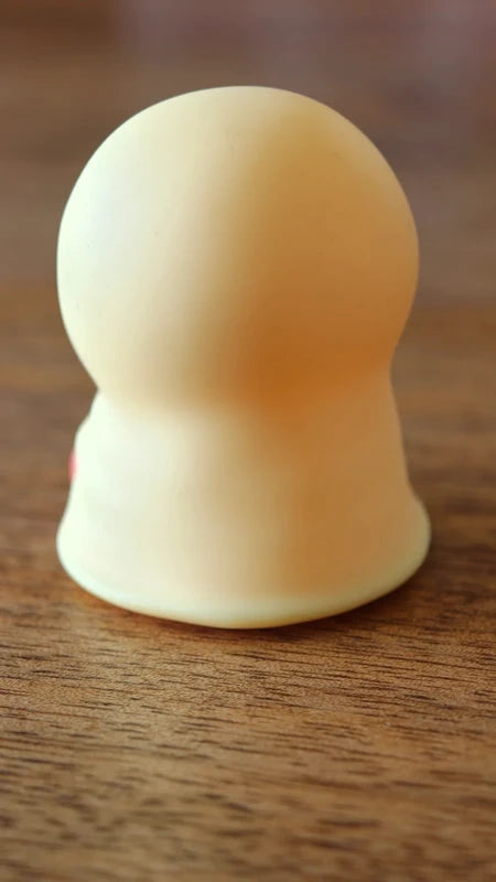 Stray Kids SKZOO BbokAri Gacha Light, back of the yellow hooded figure