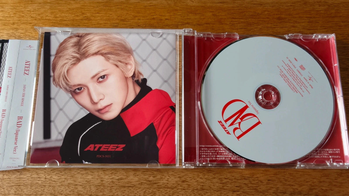 ATEEZ Yeosang BAD (Japanese Ver.) CD (Solo Edition), open CD case showing portrait booklet and disc