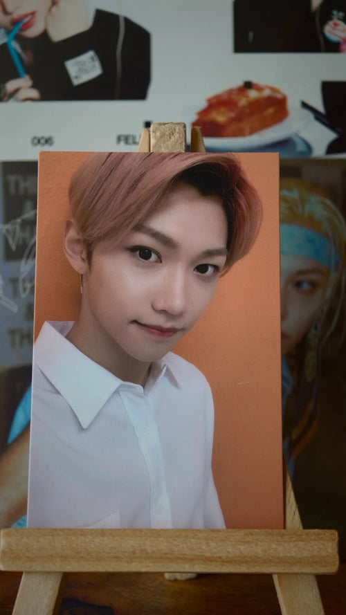 Stray Kids Felix GO LIVE Photocard (Double-sided, A Design) — second photo side