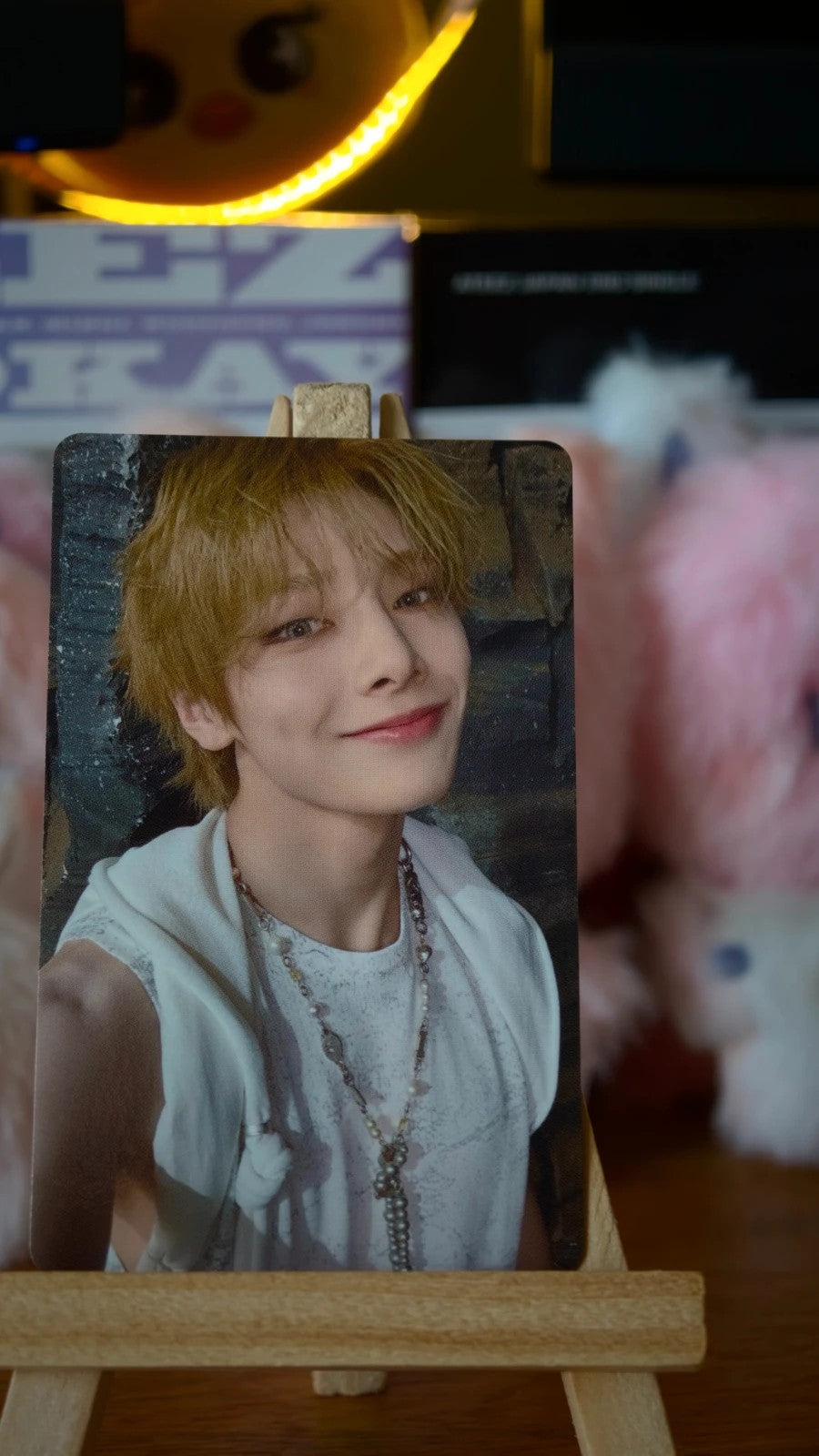 Stray Kids I.N THIS & THAT Photocard (HMV B POB), front of photocard