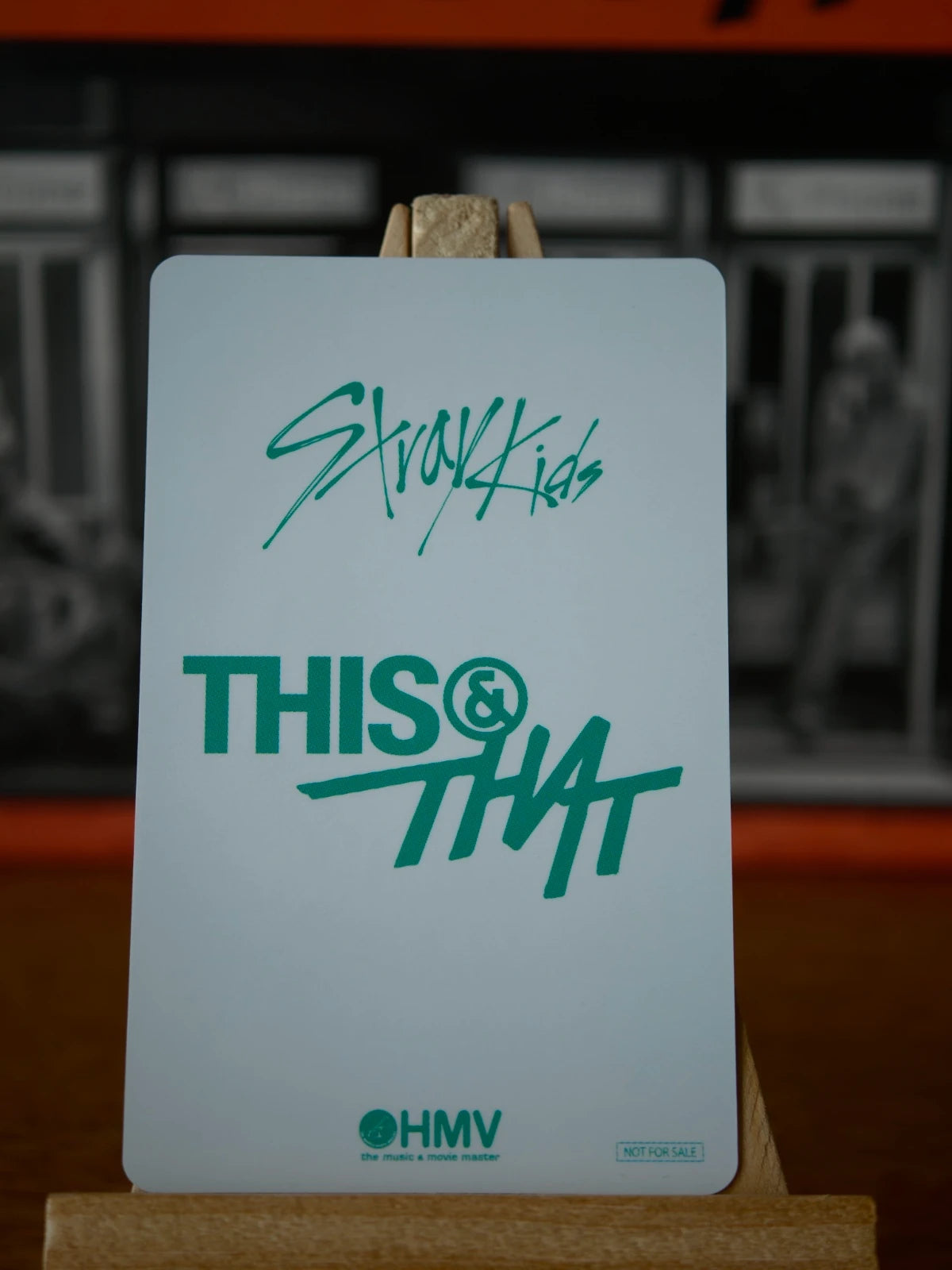 Stray Kids Lee Know THIS & THAT Photocard (HMV Lucky Draw X), reverse of photocard
