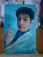 Stray Kids Seungmin GIANT Photocard (Standard Ver.), front portrait