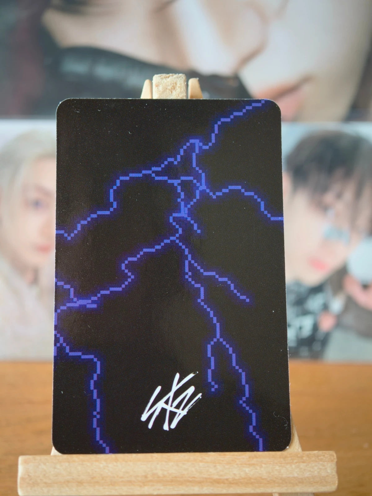 Stray Kids Bang Chan NOEASY Photocard (A Design), reverse of photocard