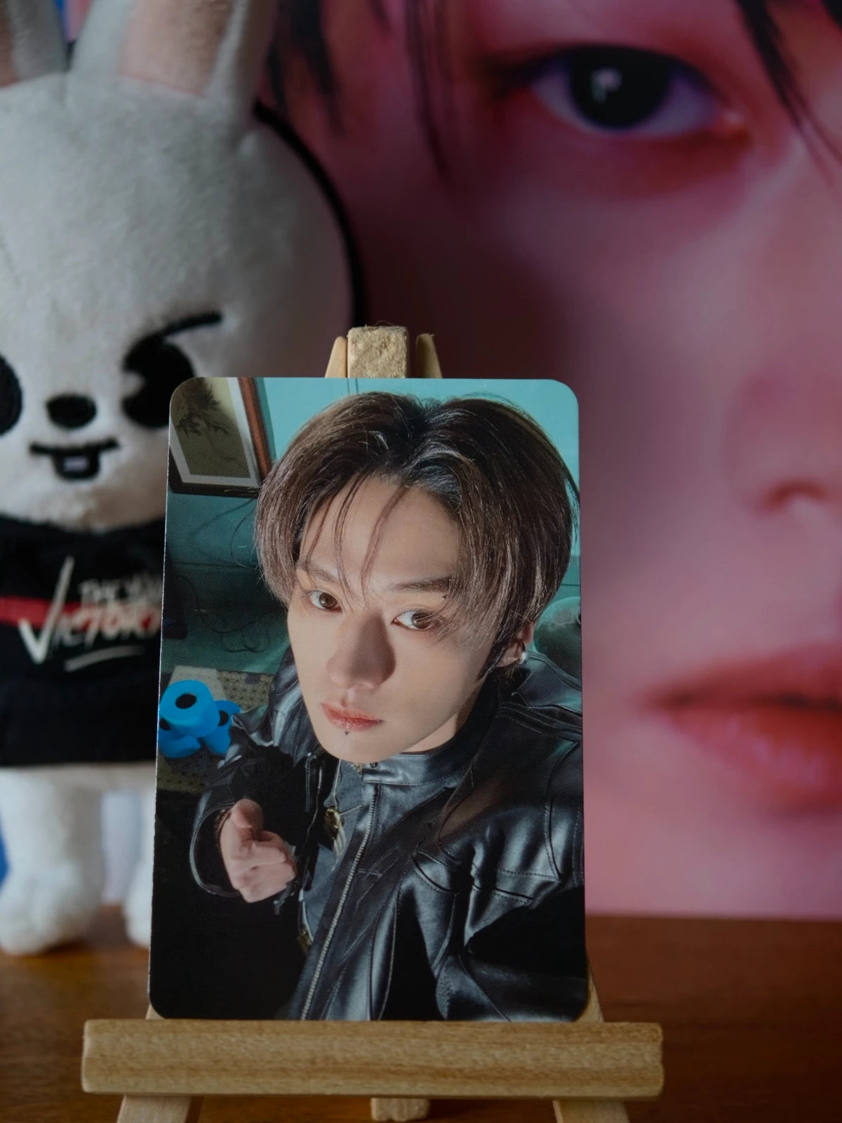 Stray Kids Lee Know 5-STAR Photocard (A Ver.), front portrait