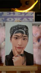 ATEEZ Seonghwa BAD (Japanese Ver.) Photocard, front portrait