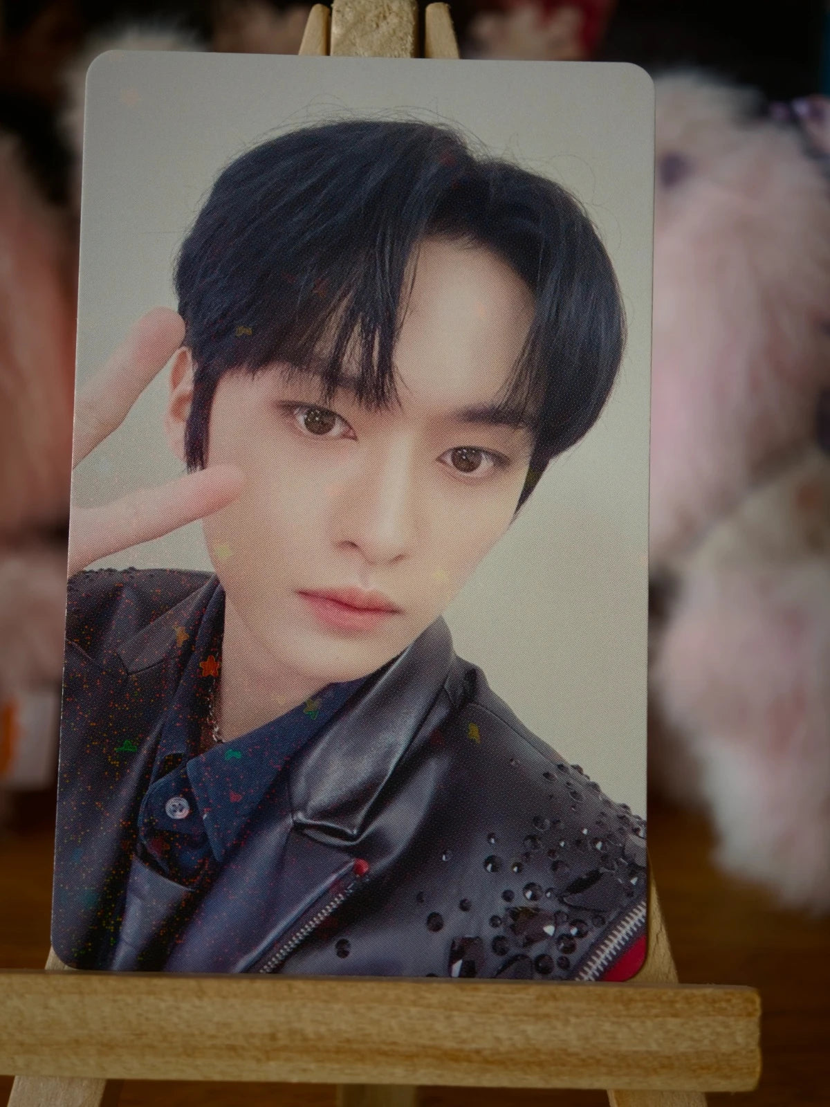 Stray Kids Lee Know 5-STAR Dome Tour 2023 Photocard (Blu-ray HMV Holographic POB) — front