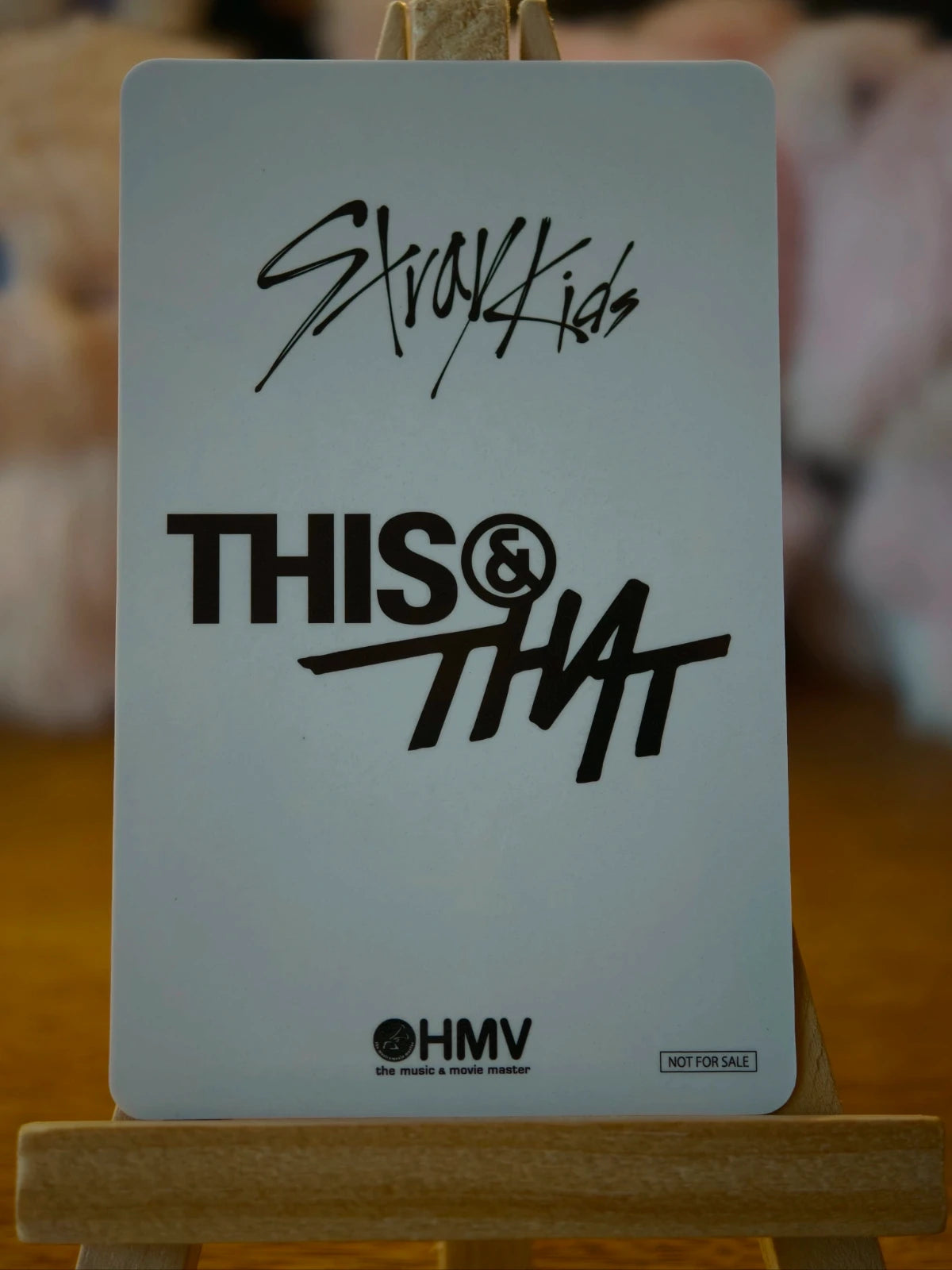 Stray Kids Hyunjin THIS & THAT Photocard (HMV Lucky Draw Z), reverse of photocard
