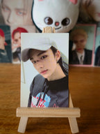 Stray Kids Hyunjin Clé: LEVANTER Photocard (Selfie Design) — front