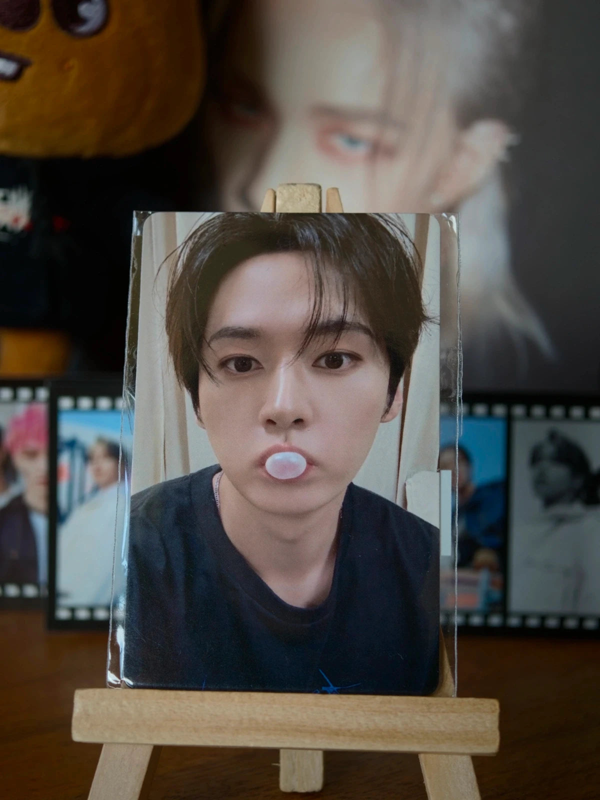 Stray Kids Lee Know KARMA Photocard (FANS SHOP Video-call Benefit) — front