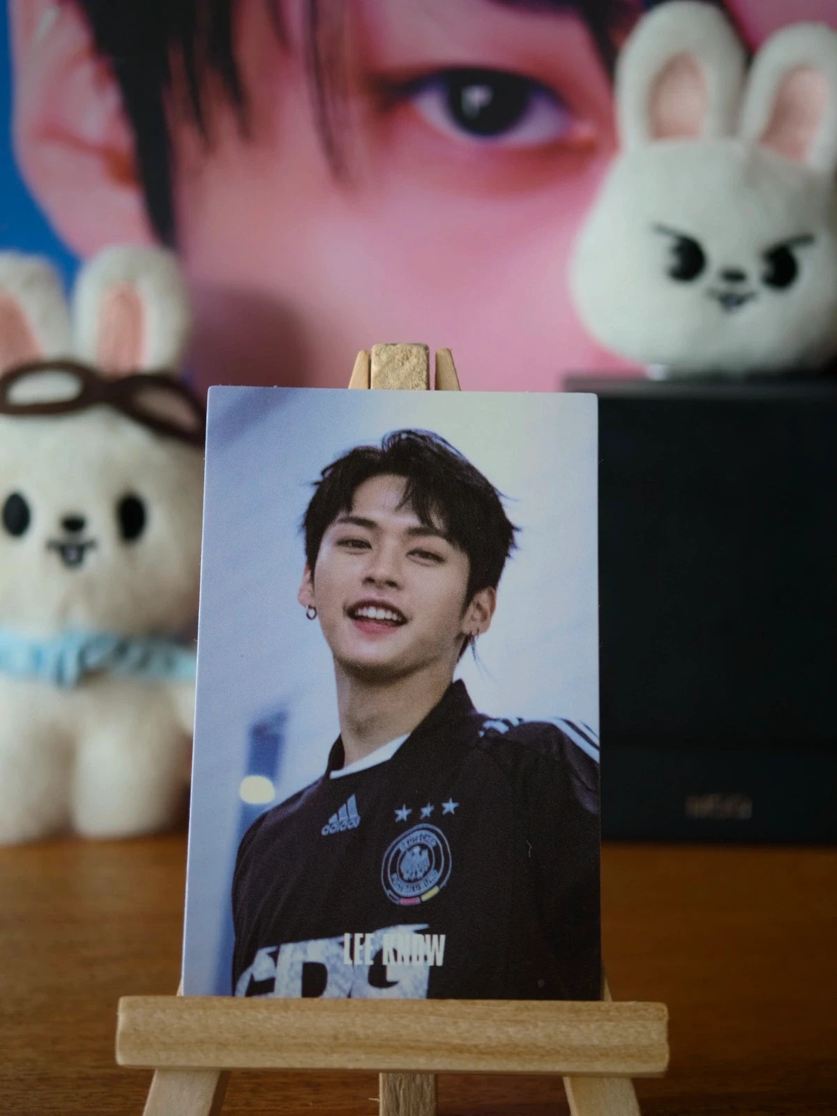 Stray Kids Lee Know I am WHO Photocard (Behind Design) — front