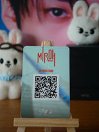 Stray Kids Lee Know Clé 1: MIROH Photocard — QR-code reverse