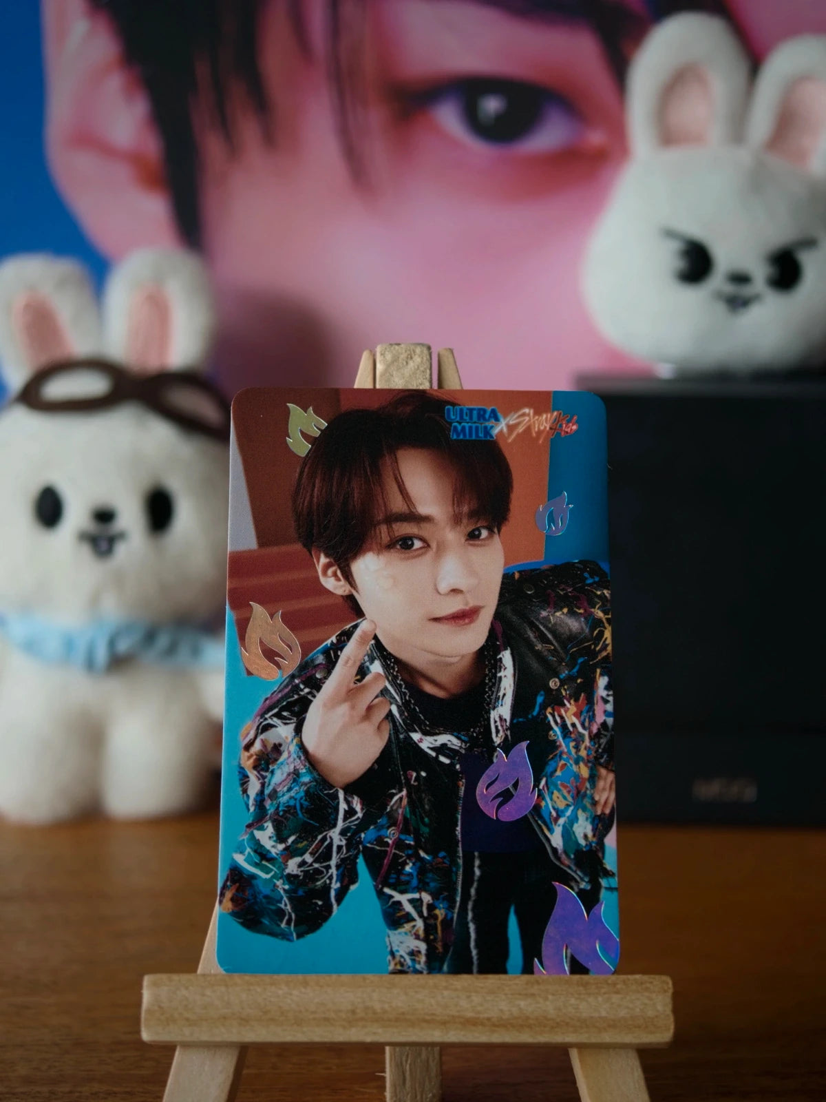 Stray Kids Lee Know Ultra Milk Photocard (Holographic Design) — printed photo design