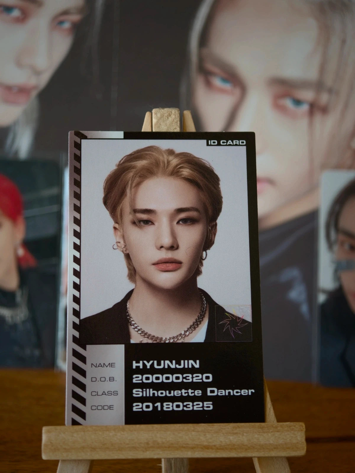 Stray Kids Hyunjin ODDINARY Photocard (ID Card) — front