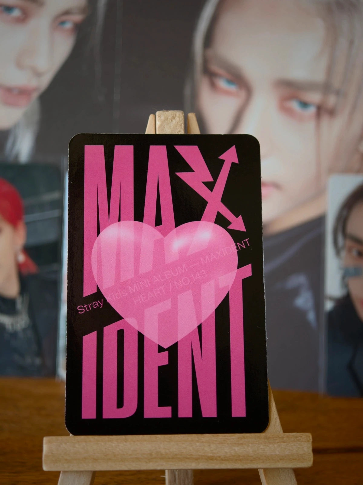 Stray Kids Hyunjin MAXIDENT Photocard (HEART Design) — reverse