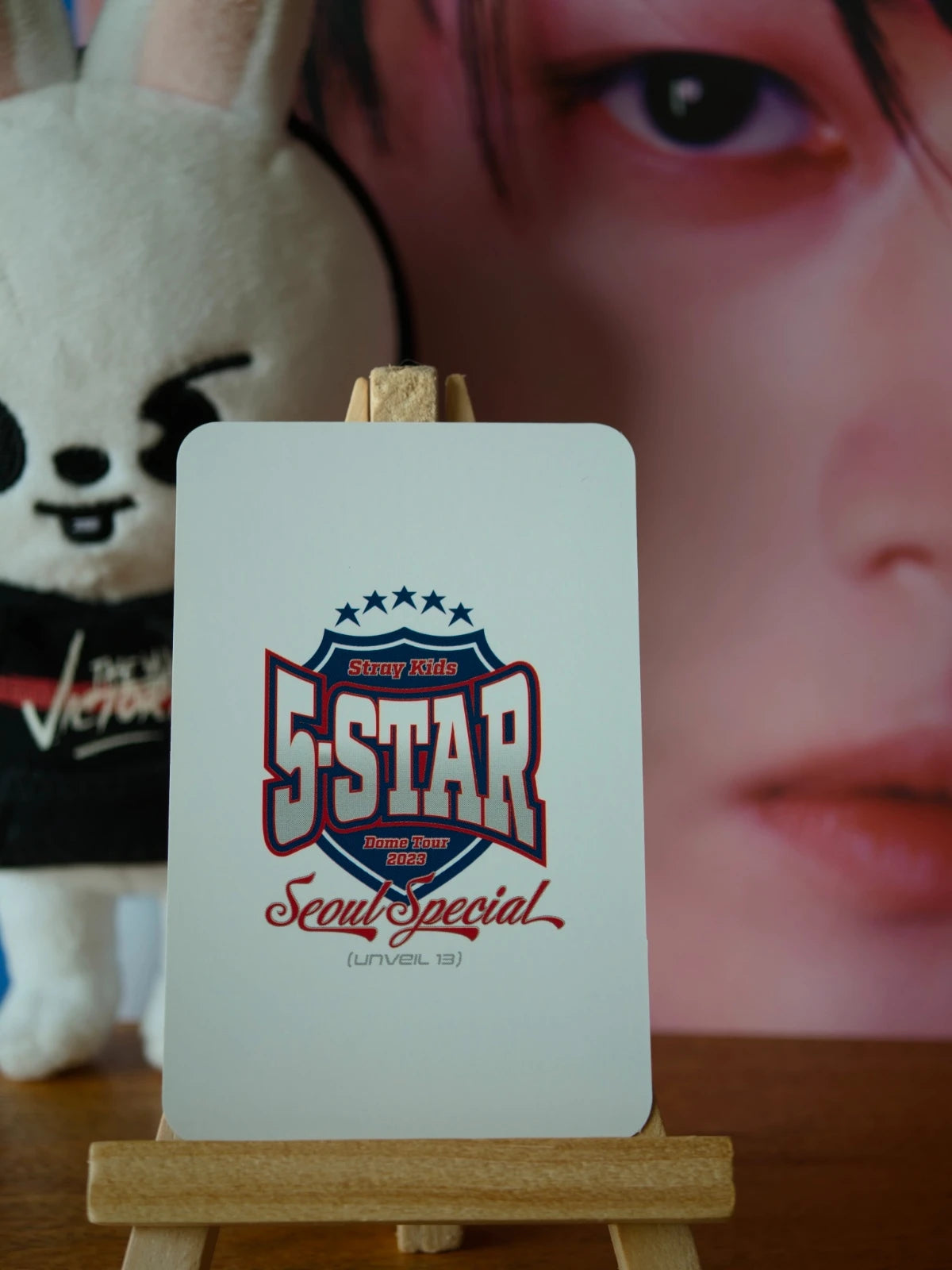Stray Kids Lee Know 5-STAR Seoul Special Photocard (JYP SHOP) — reverse