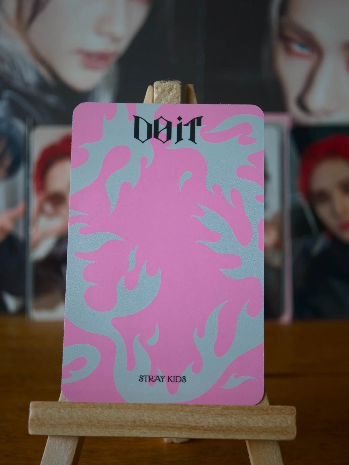 Stray Kids Hyunjin DO IT Photocard (IT Ver.) — reverse