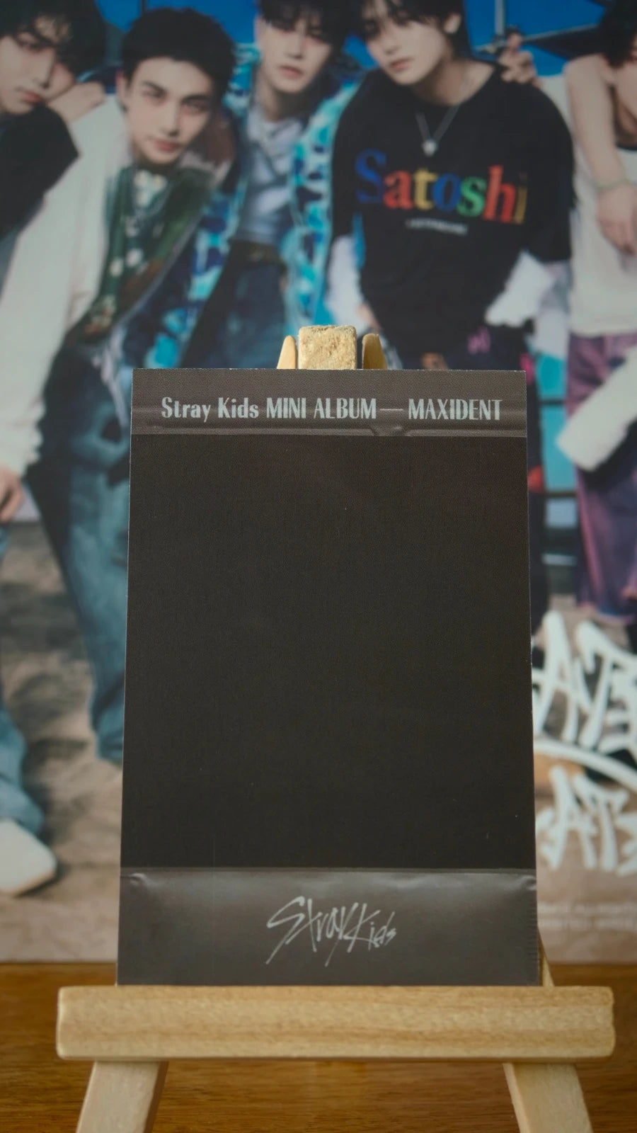 Stray Kids I.N MAXIDENT Photocard (Album Polaroid-style) — reverse