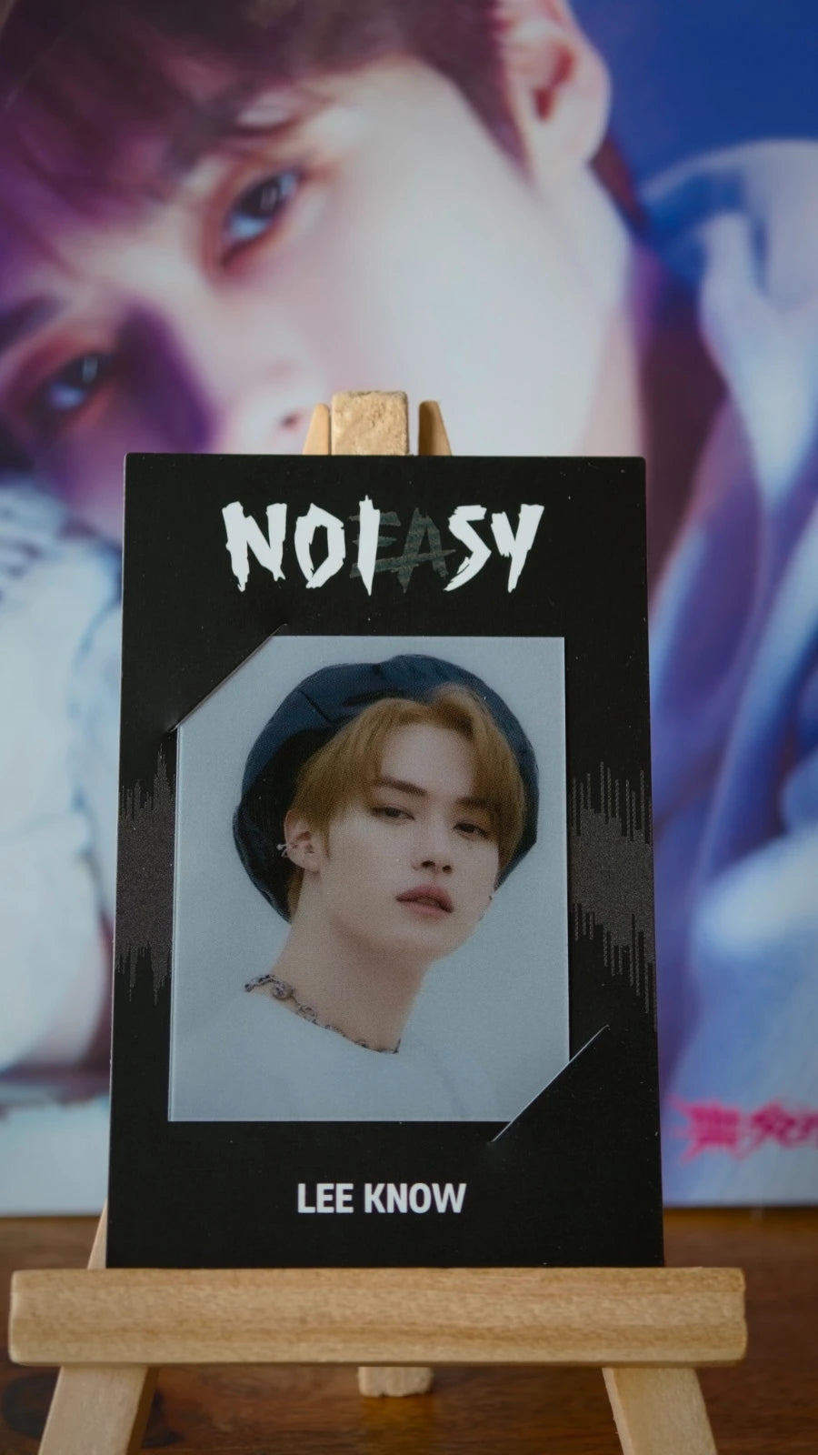 Stray Kids Lee Know NOEASY Photocard (Frame POB) — front