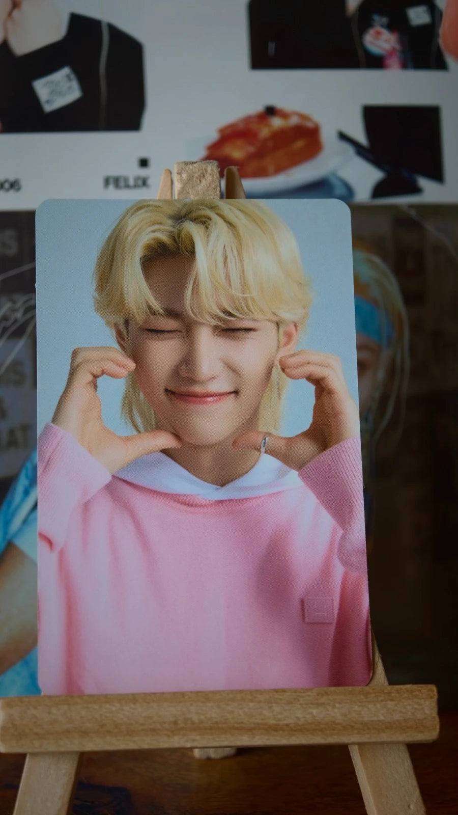 Stray Kids Felix NACIFIC Photocard (Pink Hoodie Cheek-heart Portrait) — pink-hoodie cheek-heart portrait
