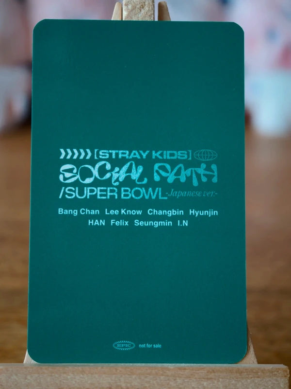 Stray Kids Lee Know & Felix Social Path / Super Bowl Unit Photocard, reverse of photocard
