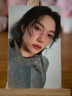 Stray Kids Felix Hollow Photocard (Regular Ver.), front of photocard