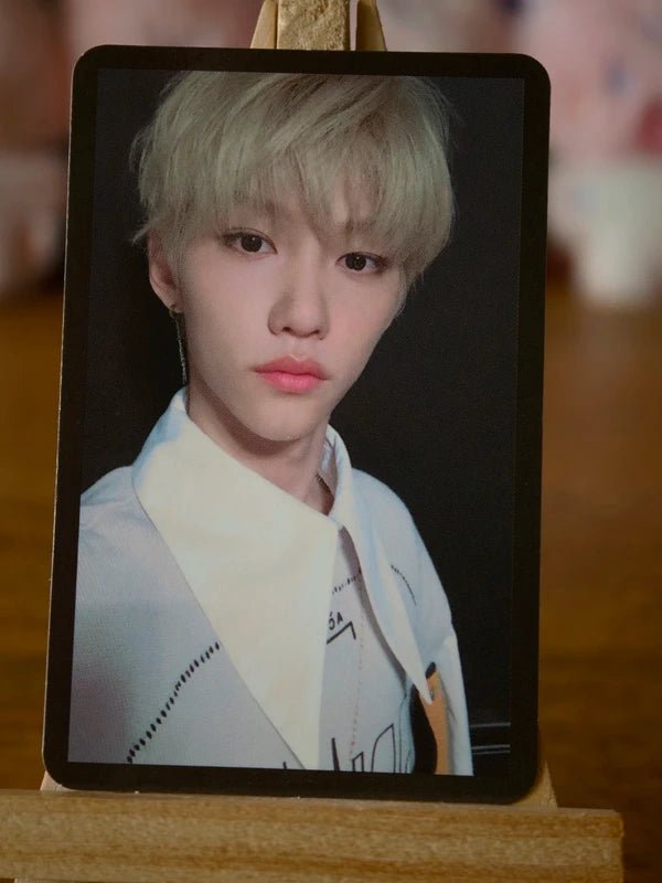 Stray Kids Felix Clé 2: YELLOW WOOD Photocard, front of photocard