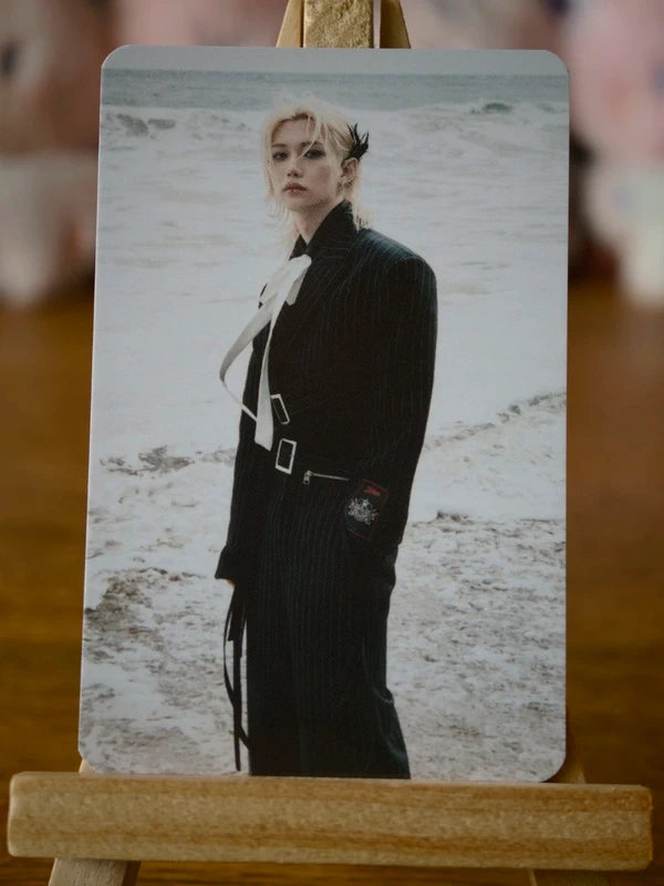 Stray Kids Felix DO IT Photocard (Platform Set Card), front of photocard