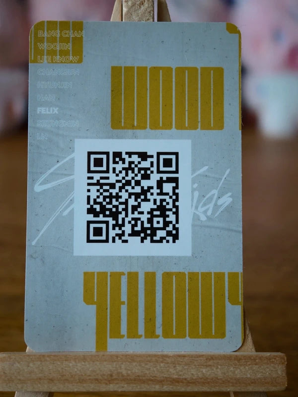 Stray Kids Felix Clé 2: YELLOW WOOD Photocard (Concept Card), reverse of photocard