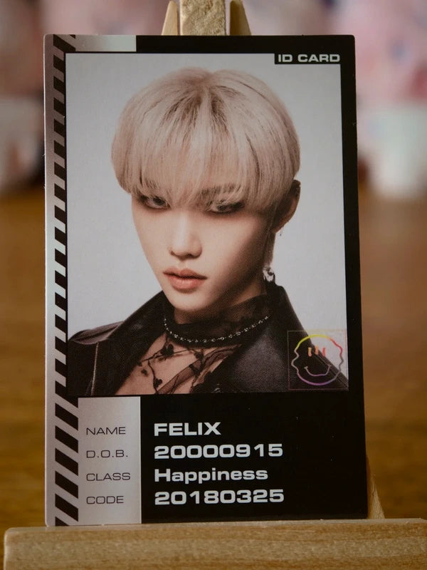 Stray Kids Felix ODDINARY ID Card, front of ID card