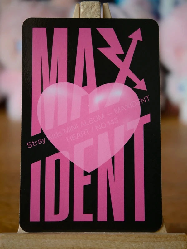 Stray Kids I.N MAXIDENT Photocard (HEART Design) - reverse