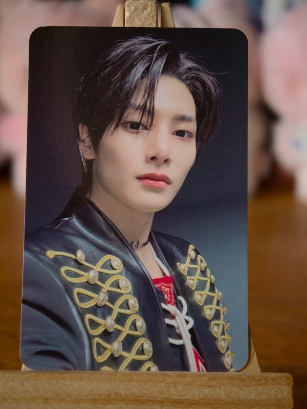 Stray Kids I.N ROCK-STAR Photocard (A Design) - front